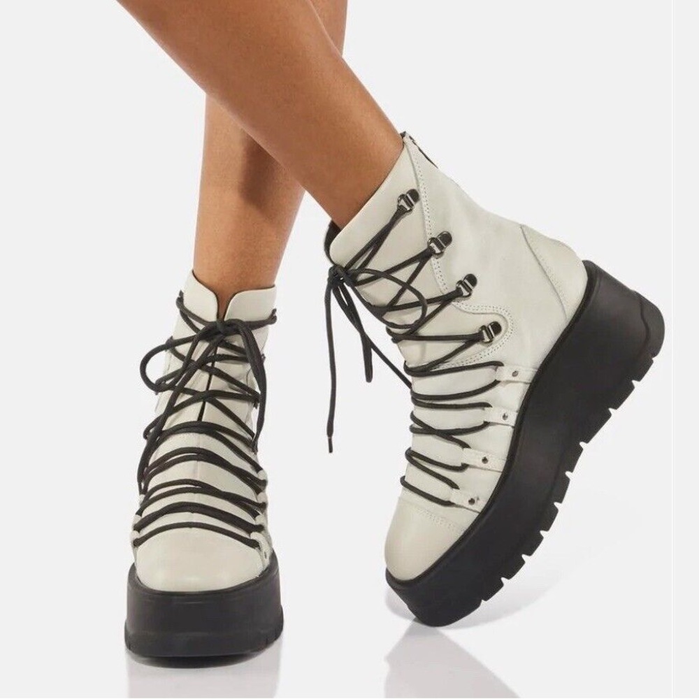 FREE PEOPLE SIMONE WOMEN'S LEATHER LACE-UP WEDGE ANKLE BOOTS SIZE 37 NIB